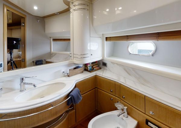 Ferretti Yachts 881 RPH image