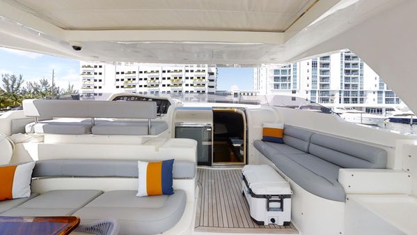 Ferretti Yachts 881 RPH image