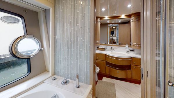 Ferretti Yachts 881 RPH image