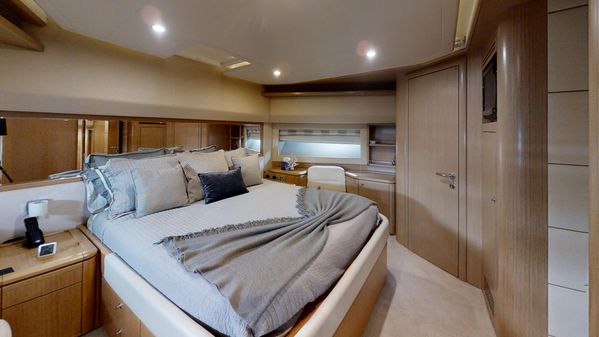 Ferretti Yachts 881 RPH image