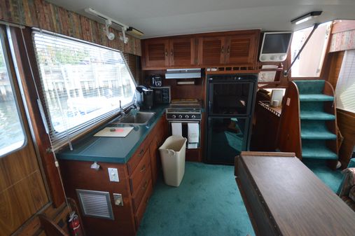 Tollycraft 40-TRI-CABIN-MY image