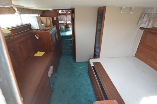 Tollycraft 40-TRI-CABIN-MY image