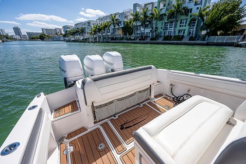 Nor-Tech 34 Sport image