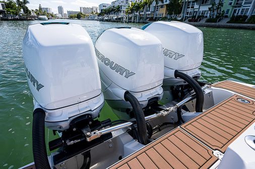 Nor-Tech 34 Sport image