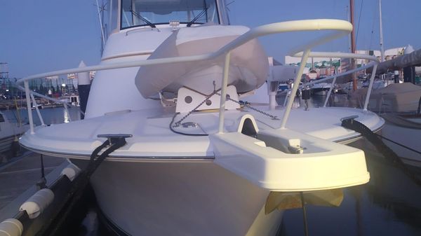Luhrs 41 Convertible