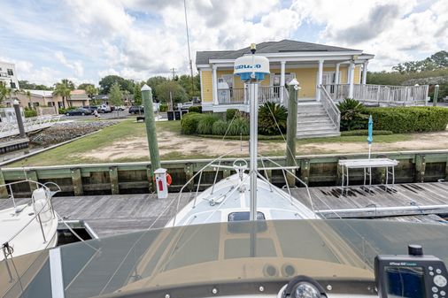 Mainship 34 image