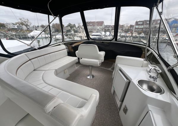 Carver 396 Motor Yacht image