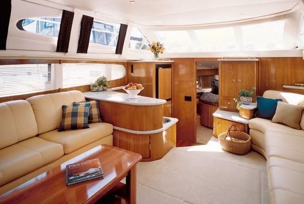 Carver 396 Motor Yacht image