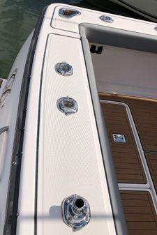 Tiara Yachts 3200 Open image