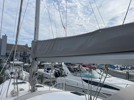 Hunter 433 image