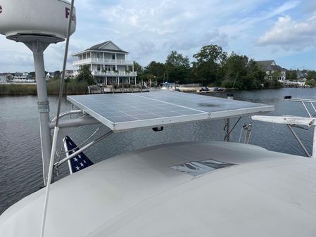 Hunter 433 image