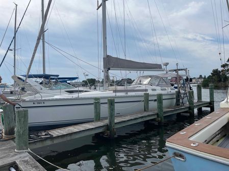 Hunter 433 image