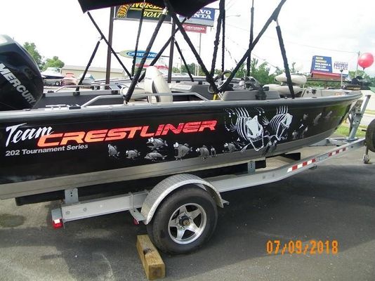 Crestliner 202 tournament - main image