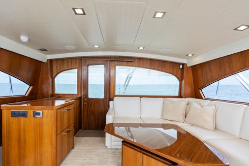 Viking 92 Skybridge image