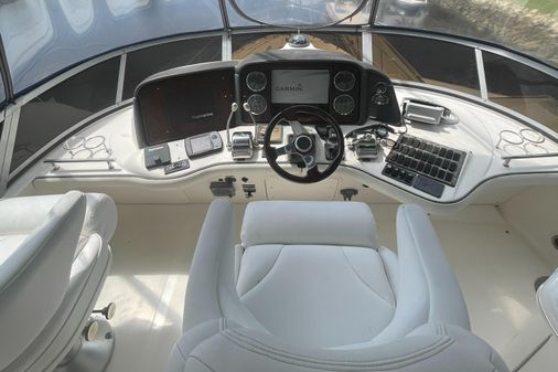 Sea Ray 420 Sedan Bridge image