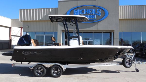 Robalo 226 Cayman
