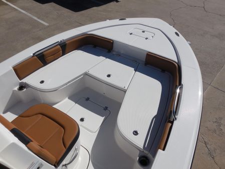 Robalo 226-CAYMAN image