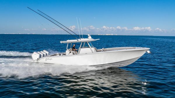 Yellowfin 39 