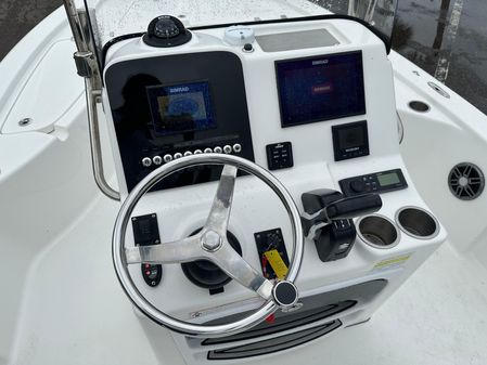 Sea-pro 208-BAY image