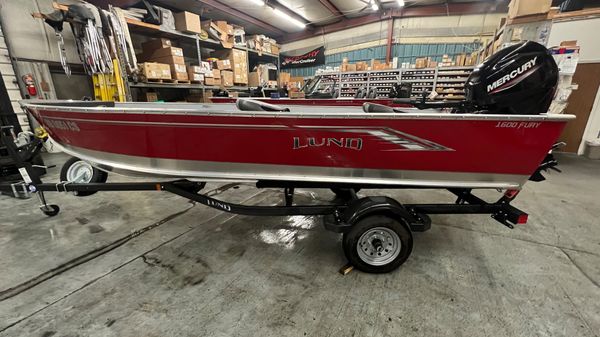Lund 1600 Fury Tiller