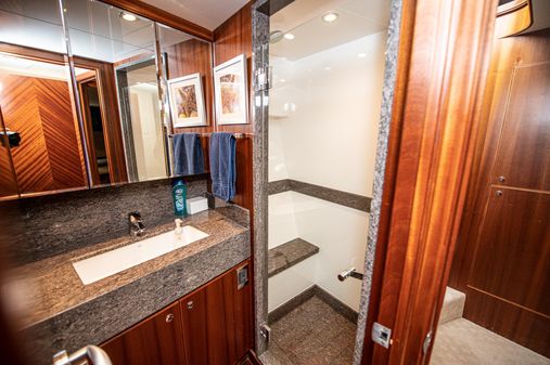 Ocean-alexander 72-PILOTHOUSE image