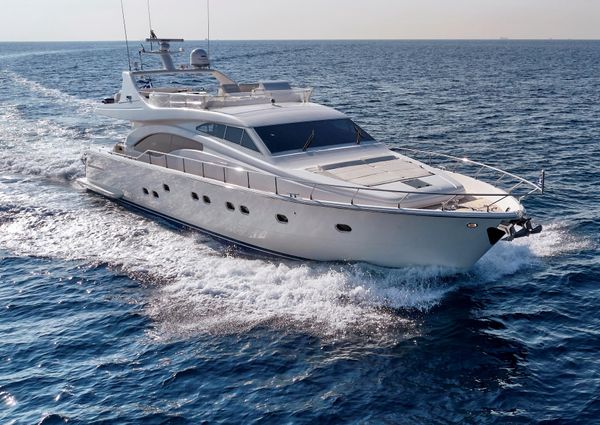 Ferretti-yachts 680 image