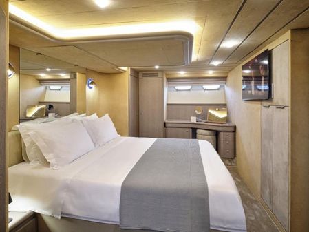 Ferretti-yachts 680 image