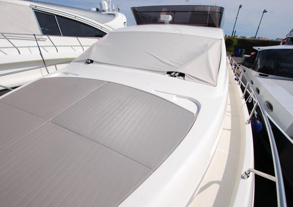 Ferretti Yachts 530 image