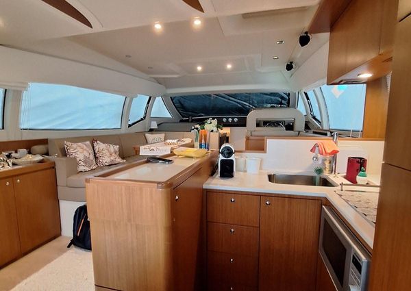 Ferretti Yachts 530 image