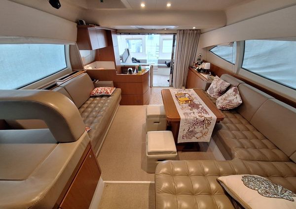 Ferretti Yachts 530 image