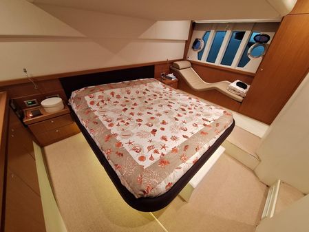 Ferretti Yachts 530 image