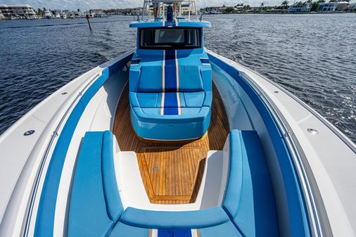 Gulf Crosser 52 image