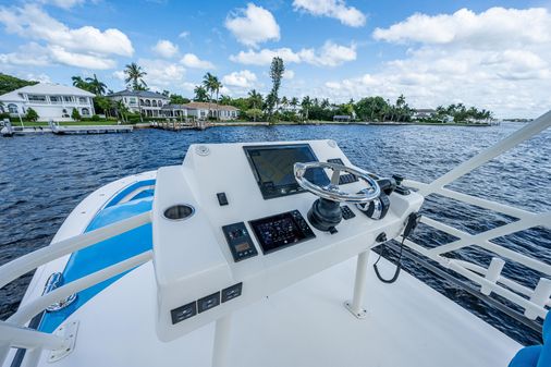 Gulf Crosser 52 image