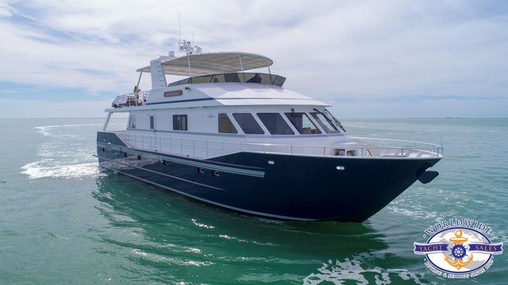 Custom Flybridge Motoryacht - main image