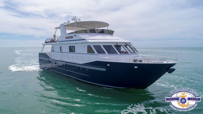 Custom FLYBRIDGE-MOTORYACHT - main image