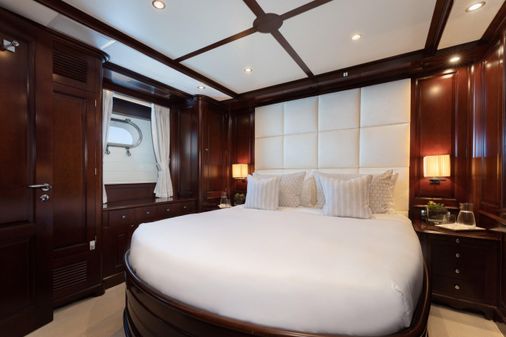 Benetti 120 image