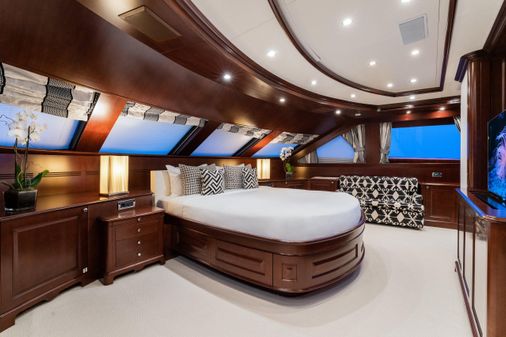 Benetti 120 image