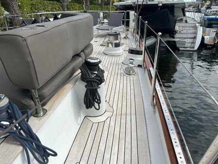 Palmer Johnson 110 Cruising Sloop image