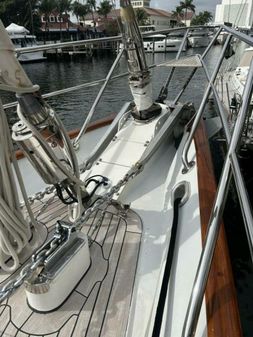 Palmer Johnson 110 Cruising Sloop image