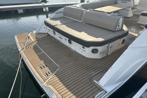 Sea Ray 400 SLX image