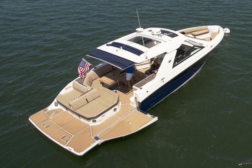 Sea Ray 400 SLX image