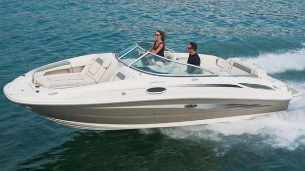 Sea Ray 260 Sundeck