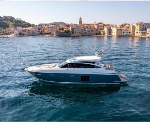 Princess Yachts V52 - main image