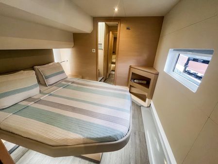 Fountaine Pajot MY 44 image