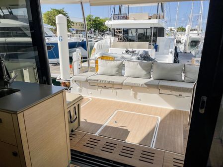 Fountaine Pajot MY 44 image