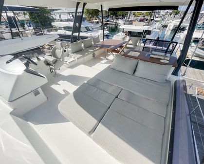 Fountaine Pajot MY 44 image