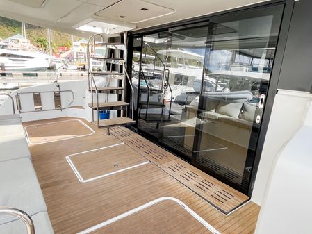 Fountaine Pajot MY 44 image