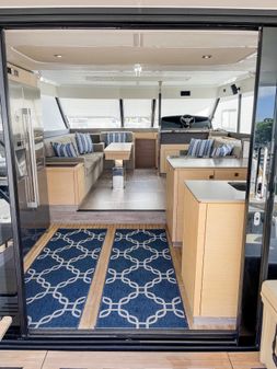 Fountaine Pajot MY 44 image