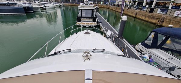 Princess-yachts 42-FLYBRIDGE image