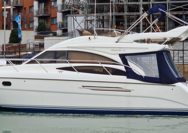 Princess-yachts 42-FLYBRIDGE image